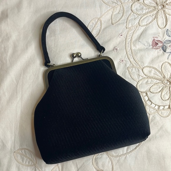 Anthropologie Handbags - Anthropologie velvet small clutch purse bag